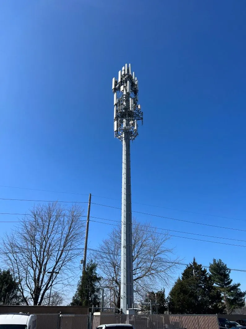 Cell tower structure